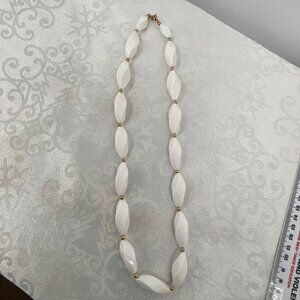 Vintage Trifari White Beaded Necklace With Gold Accents 22"
